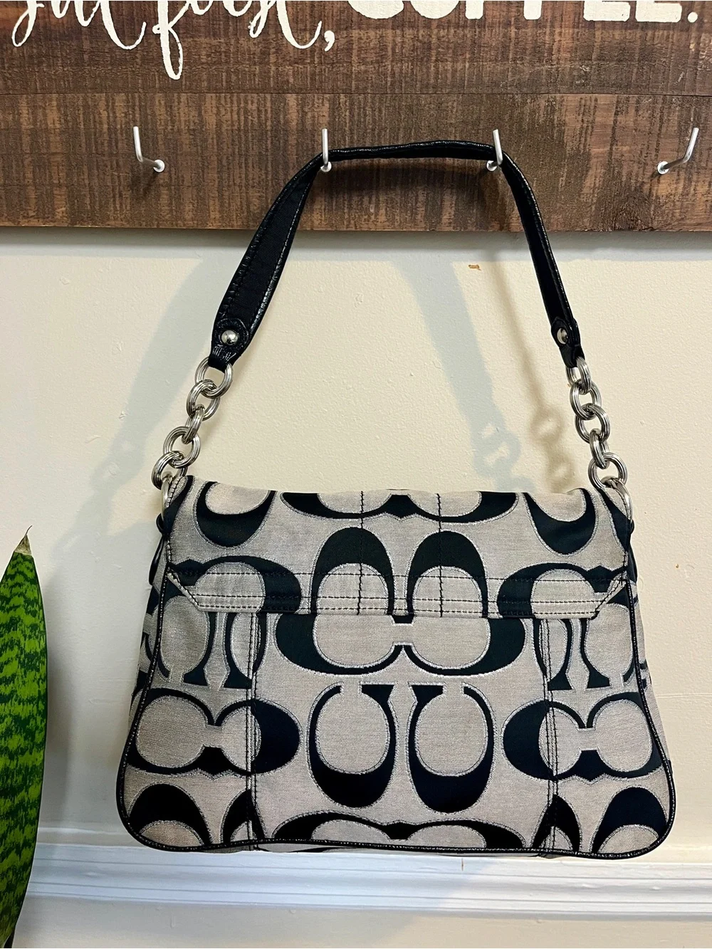 Vintage Y2K Coach Poppy Signature Pushlock Flap Bag (Style No. 18352)